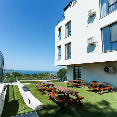 Vip Sea View Apartment Varna