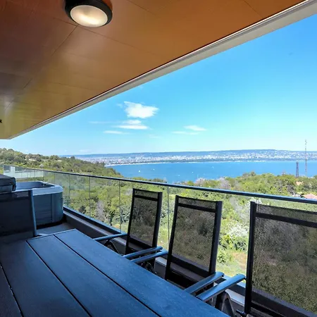 Apartment Vip Sea View *