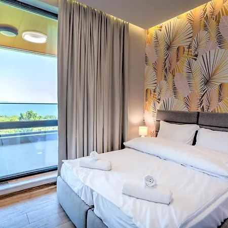 Vip Sea View Apartament *